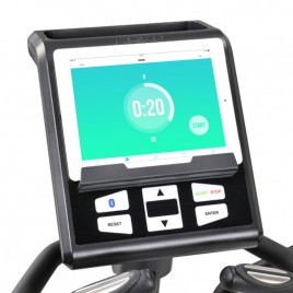 DKN XC-160i Crosstrainer mit iPad App